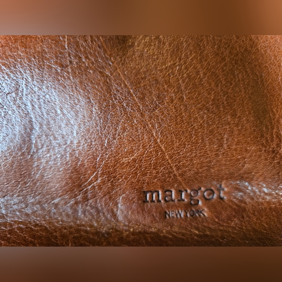 5/$25✨️ Margot New York Leather Crossbody - Picture 2 of 4
